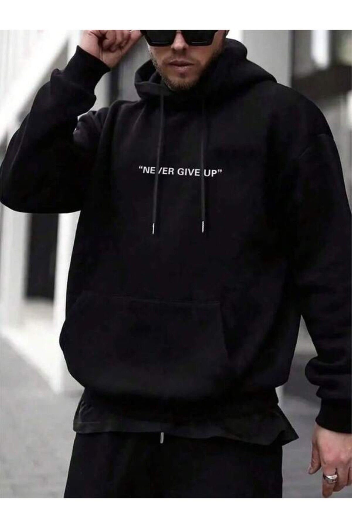 Minimal Never Give Up Baskılı Unisex Hoodie - Siyah