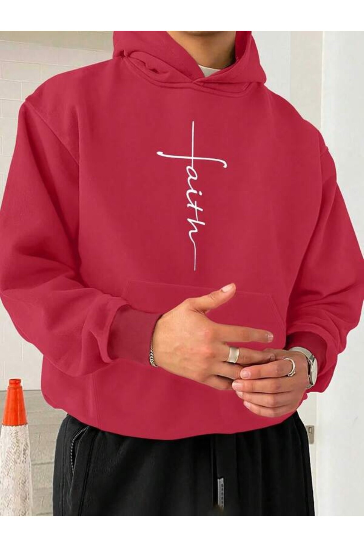 Faith Yazılı Minimal Unisex Hoodie - Kırmızı