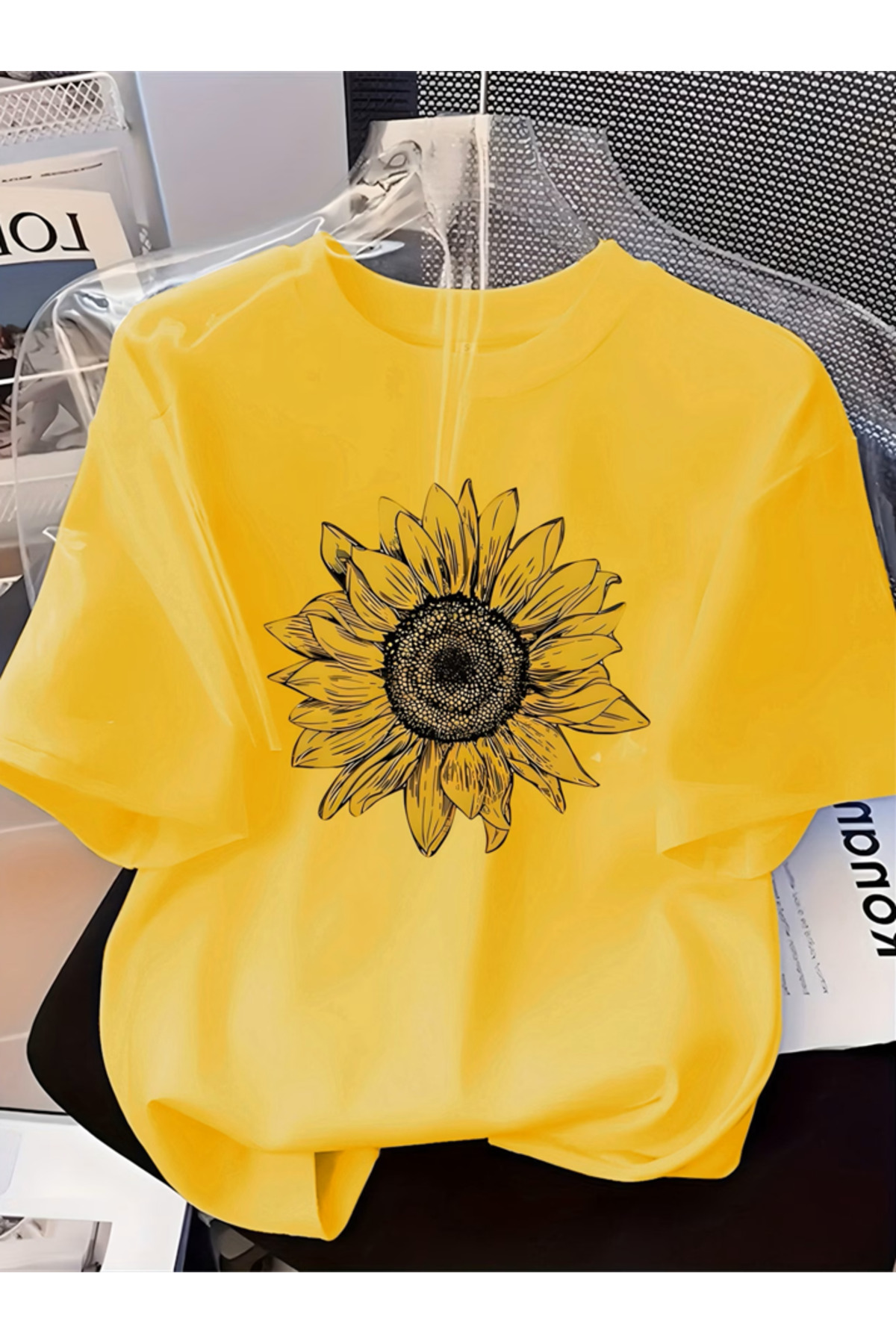 ayçiçeği Baskılı Pamuklu Bisiklet Yaka Kısa Kollu T-shirt - Sarı